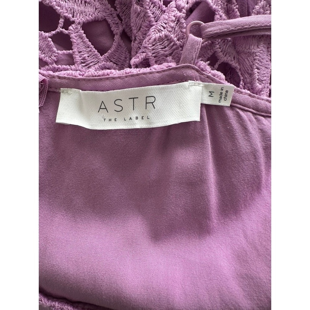 ASTR Midi Dress M Lavender Purple Pastel Lace Romantic Prom Party Wedding Guest - Picture 3 of 12